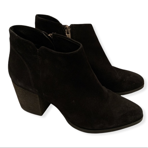 Vince Camuto Shoes - Vince Camuto Malika black suede zip up ankle boots booties shoes size 7.5
